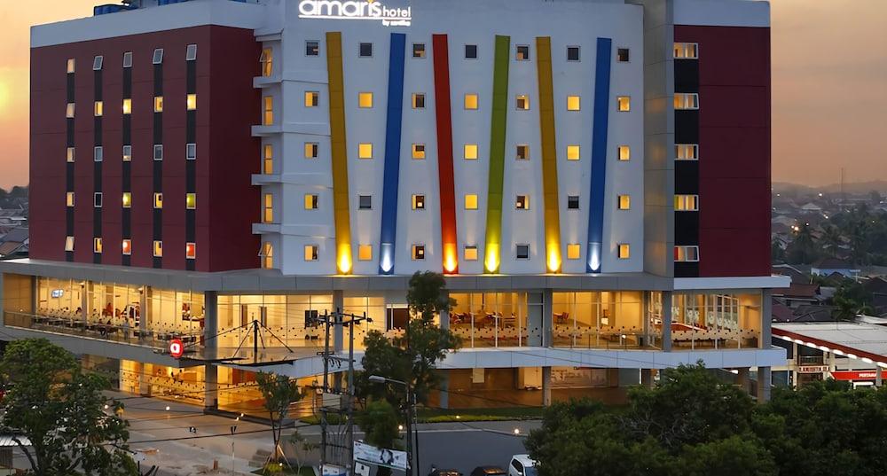 Amaris Hotel Палембанг Экстерьер фото