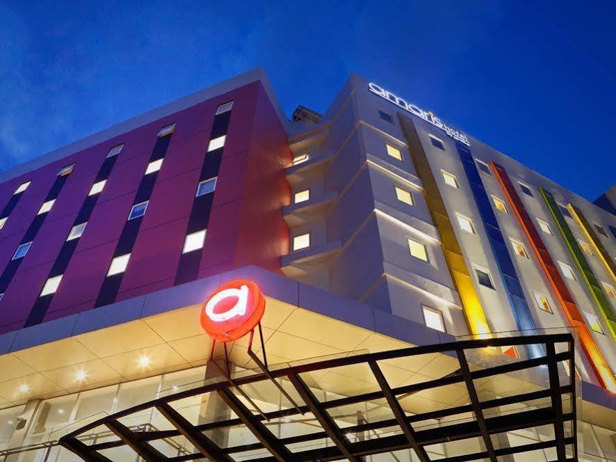 Amaris Hotel Палембанг Экстерьер фото